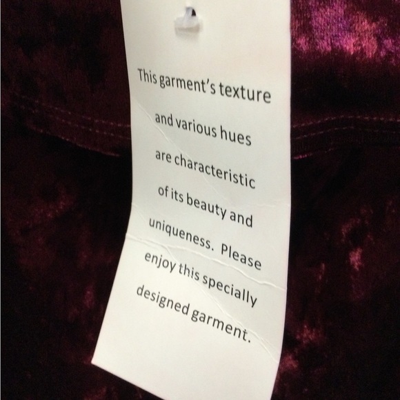 MARC BOUWER TOP, NWT, SIZE LARGE - Picture 3 of 5